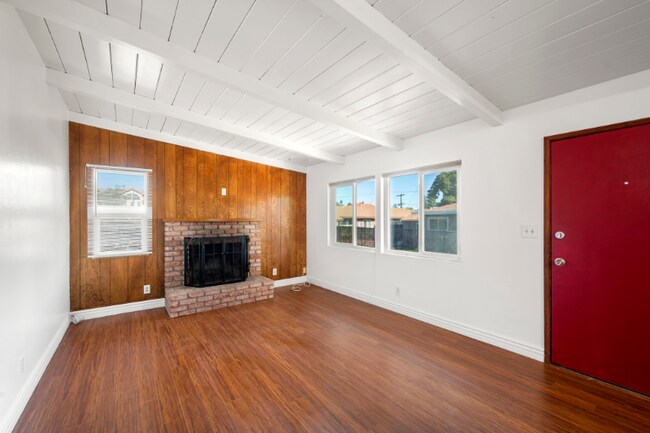 Foto del edificio - 2348 Cypress Ave