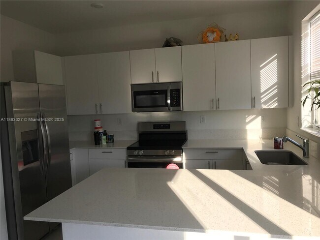 Foto del edificio - 29236 SW 163rd Ct