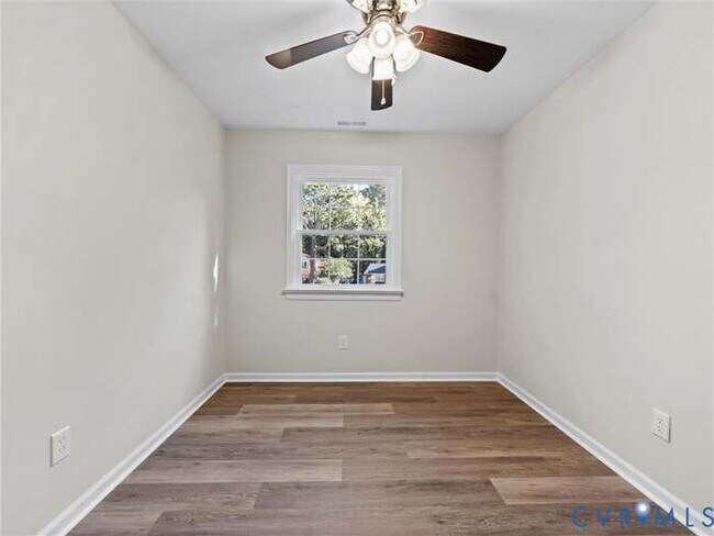 Foto del edificio - 10303 Edgebrook Ct