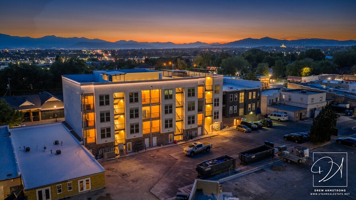 Foto principal - 67 S Main St