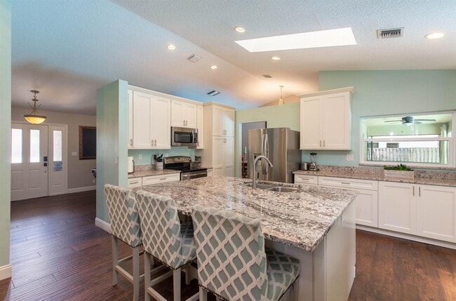 Building Photo - 1123 Northumberland Ct