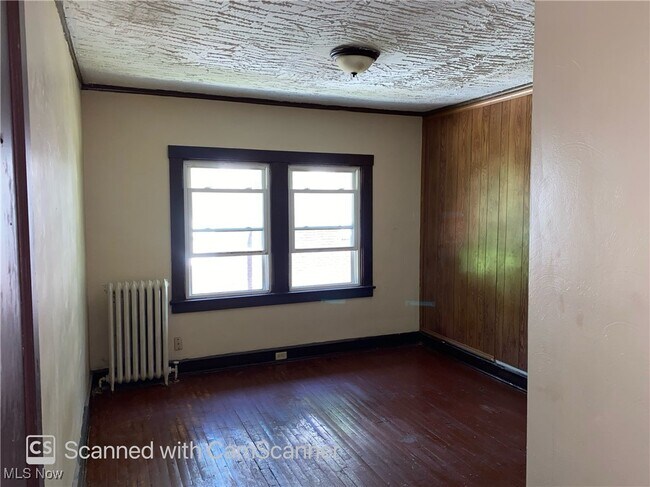 Foto del edificio - 280 Fairgreen Ave