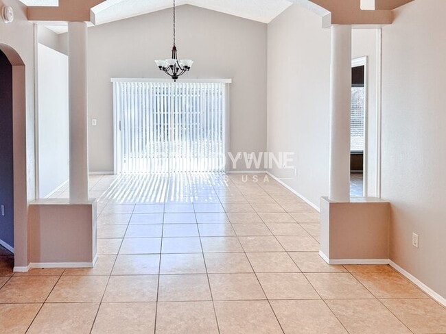 Foto del edificio - 6740 Forsyth Oak Ct