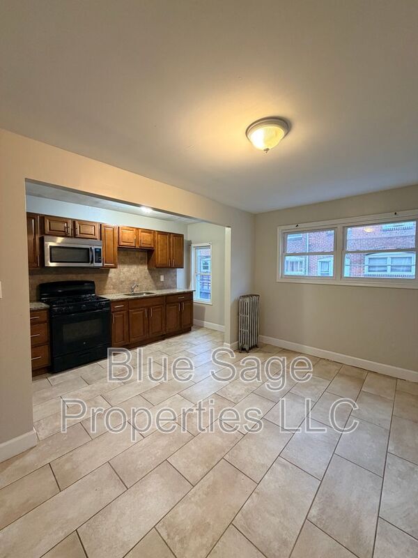 Building Photo - 7026 Radbourne Rd