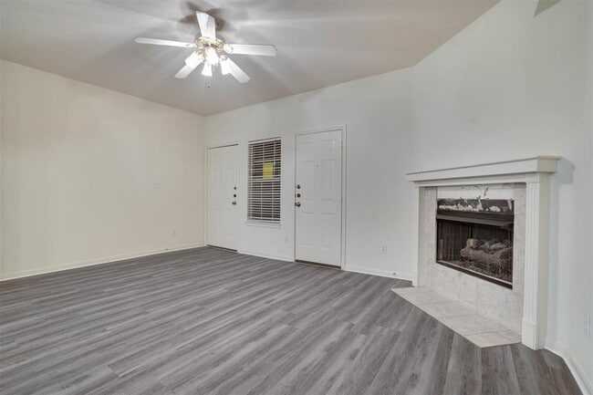 Building Photo - 307 Rawhide Loop