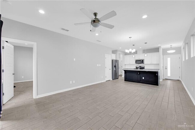 Foto del edificio - 22 South Dr