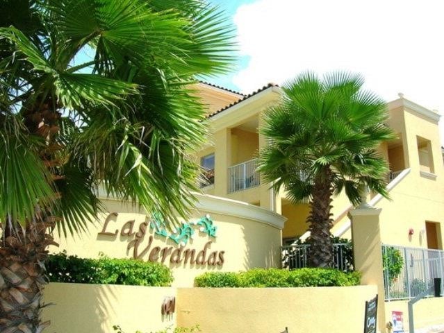 Primary Photo - 6410 Padre Blvd