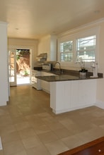 Building Photo - 1399 San Anselmo Ave