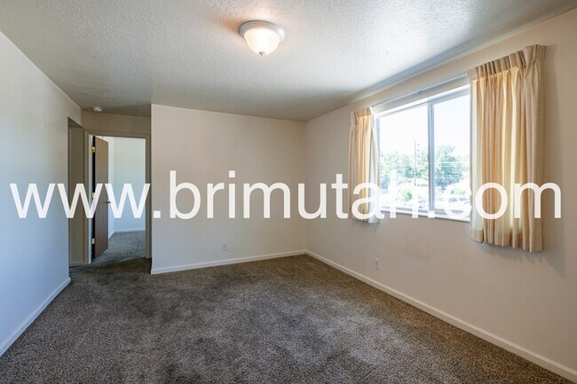 Photo - 4725 S 1300 E Apartment