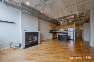 Building Photo - 500 S Clinton St
