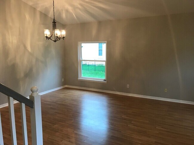 Building Photo - 13635 Guildhall Cir