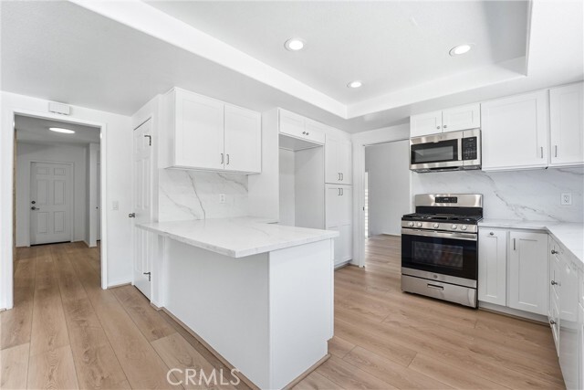 Foto del edificio - 845 Woodcrest Ave