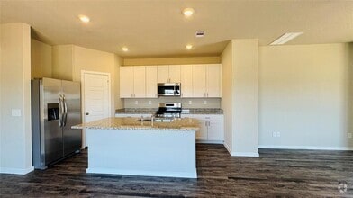 Building Photo - 9617 Last Maples Trl