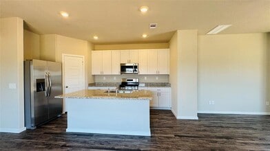 Building Photo - 9617 Last Maples Trl