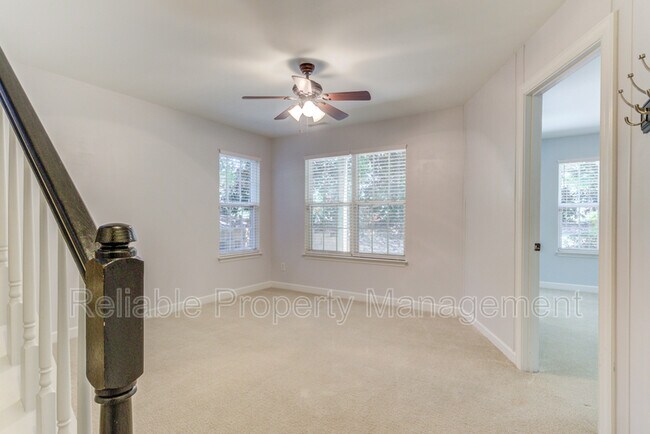 Foto del edificio - 123 Havelock Ct