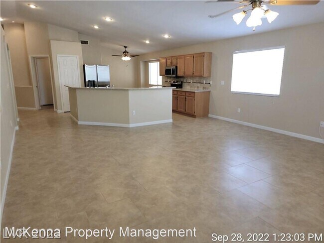 Building Photo - 3 br, 2 bath House - 1388 Dragon Rock Dr