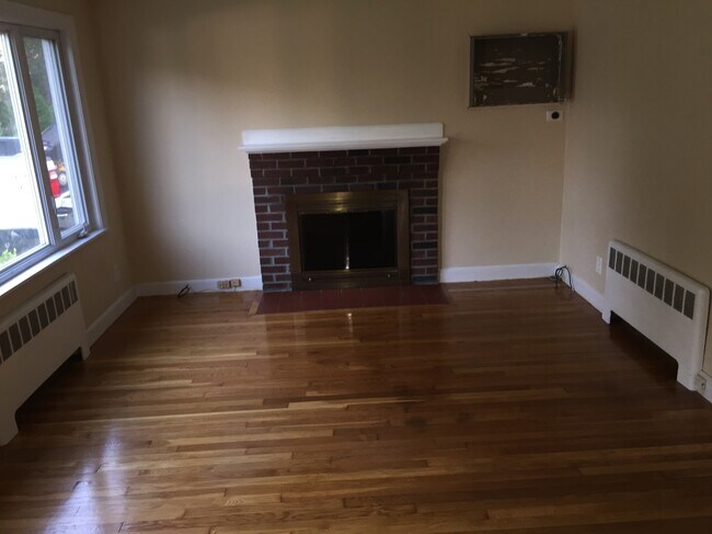 Foto del edificio - 11 Sheridan Rd