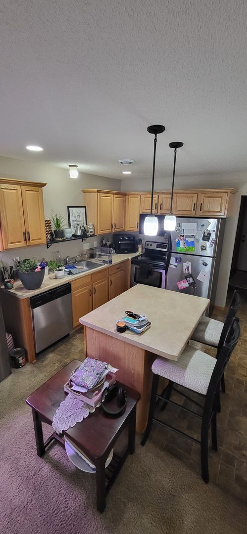 Foto del edificio - non-smoking townhouse in SW Rochester 2bed...