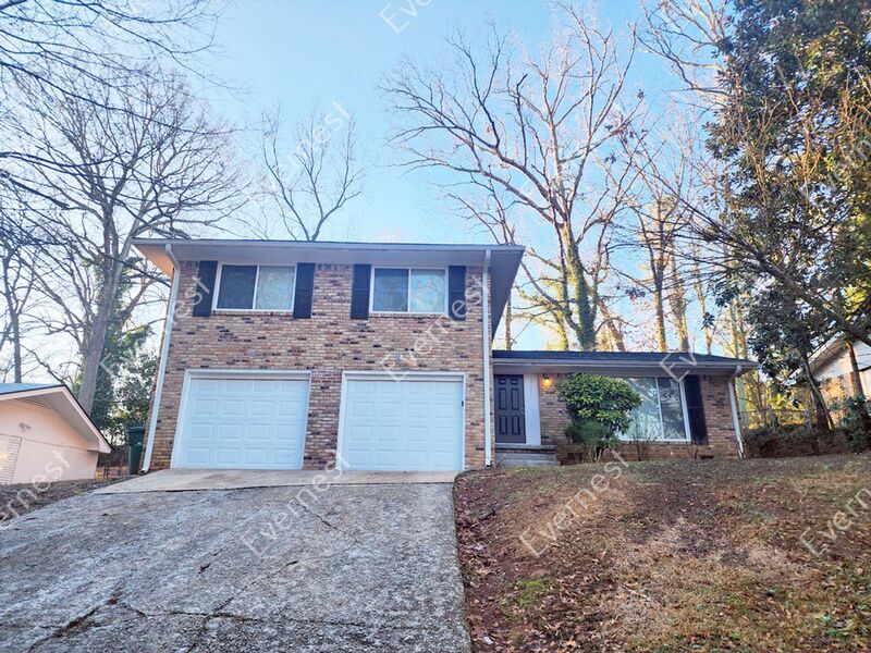 2476 Glenrock Dr, Decatur, GA 30032 House Rental in Decatur, GA