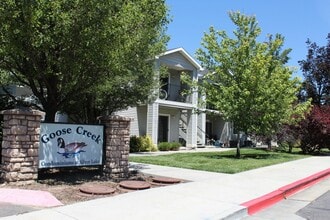 Building Photo - 3311 N Lakeharbor Ln