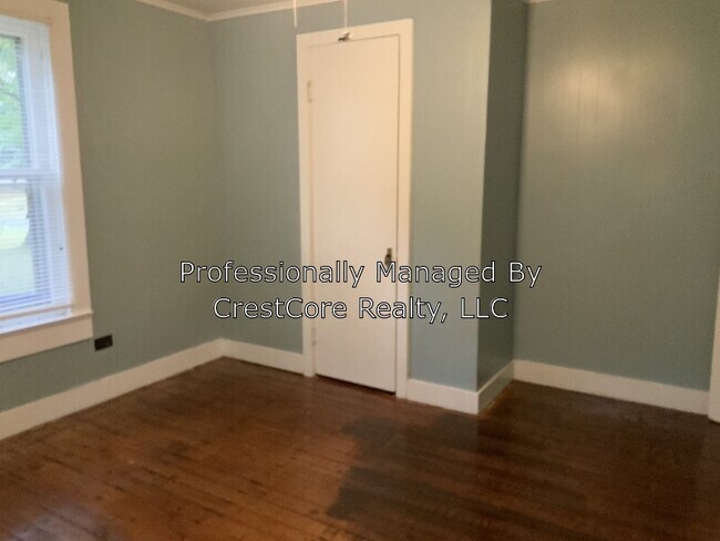 Building Photo - 1218 S Lexington St