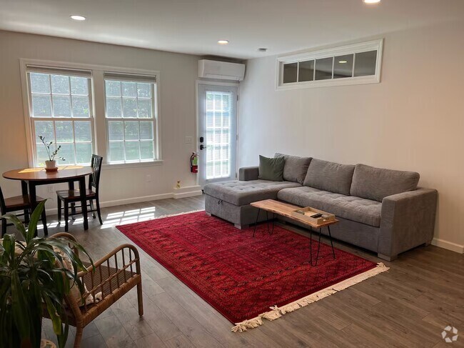 Building Photo - 201 Prospect Pky