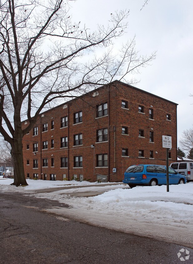Building Photo - 1100 Copley Rd
