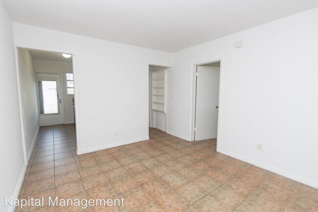 Building Photo - 9580 NW 4th Ave