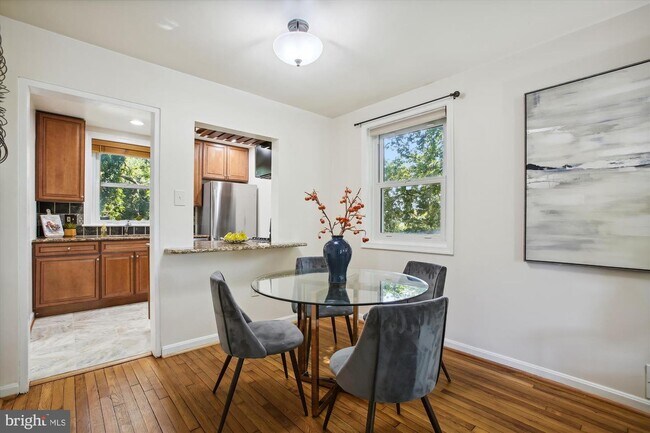 Foto del edificio - 127 Dale St