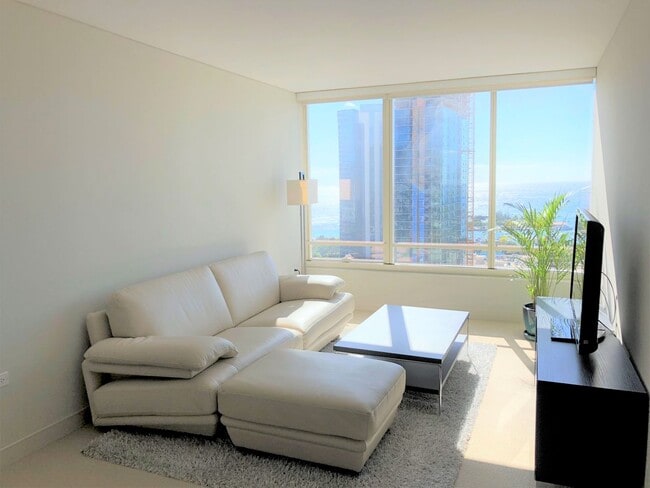 Building Photo - Pacifica Honolulu - Furnished 1/1/1 - Amaz...