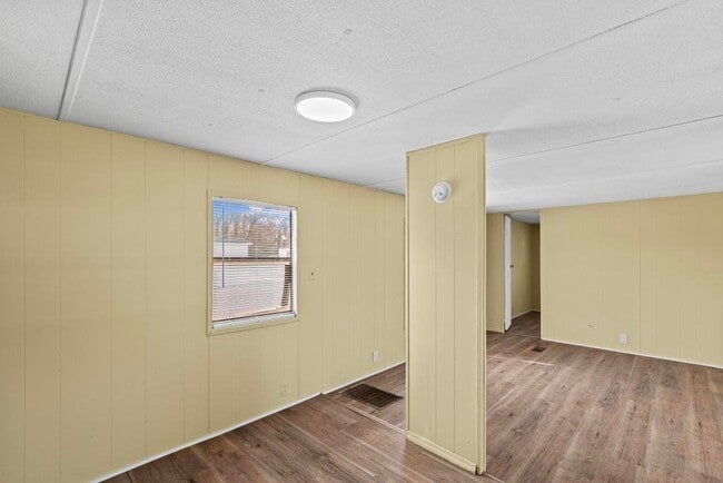 Foto del edificio - 3765 Burgaw Hwy