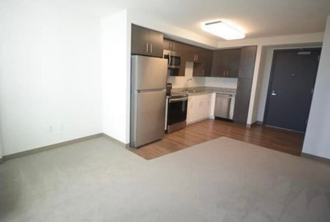 Photo - Ke Kilohana - 1-bdrm/1-bath/1-assigned parking stall/+Storage Unit & Electric Allowance Apartment