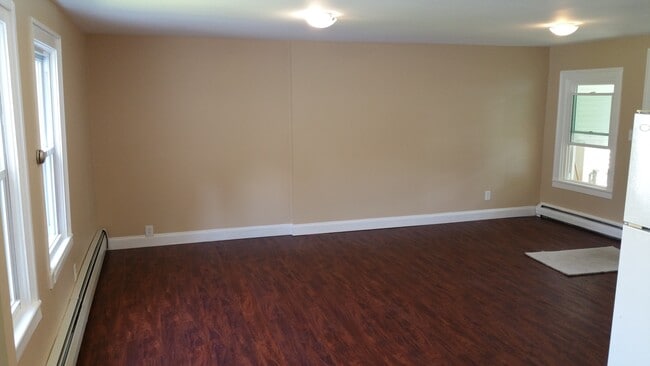 Building Photo - 56 Shelterwood Rd