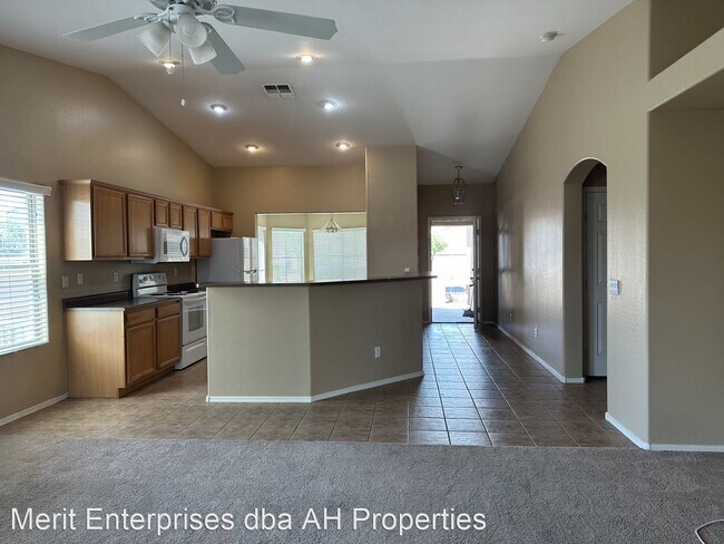 Building Photo - 4 br, 2 bath House - 23307 S 220TH ST