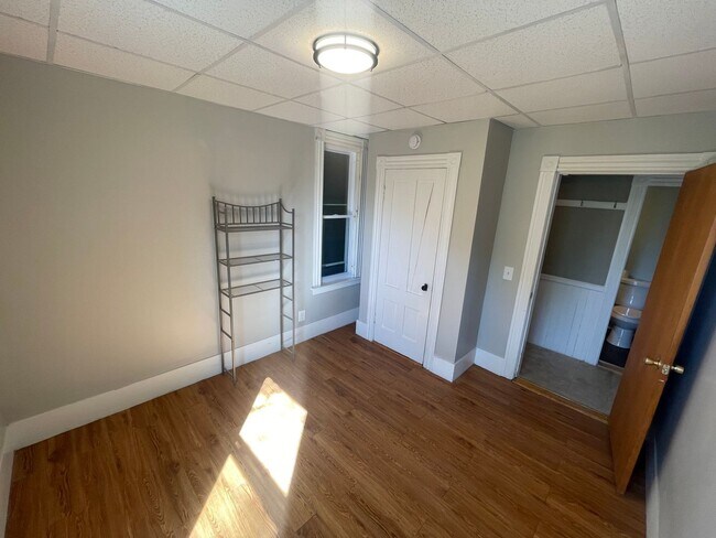 Foto del edificio - 91 Blackstone River Rd