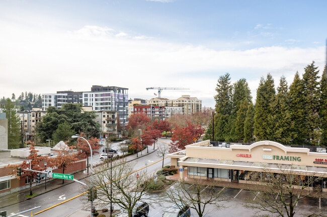 Building Photo - 10410 NE 2nd St