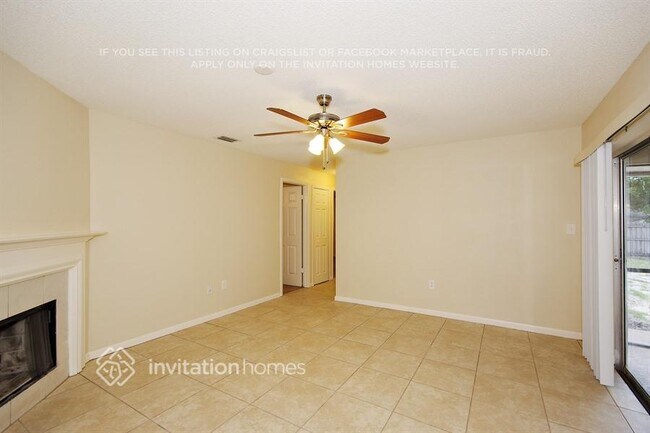 Foto del edificio - 918 Rangeline Rd