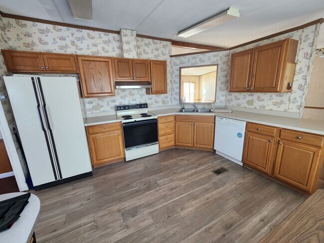 Foto del edificio - 615 Twin Bridge Rd