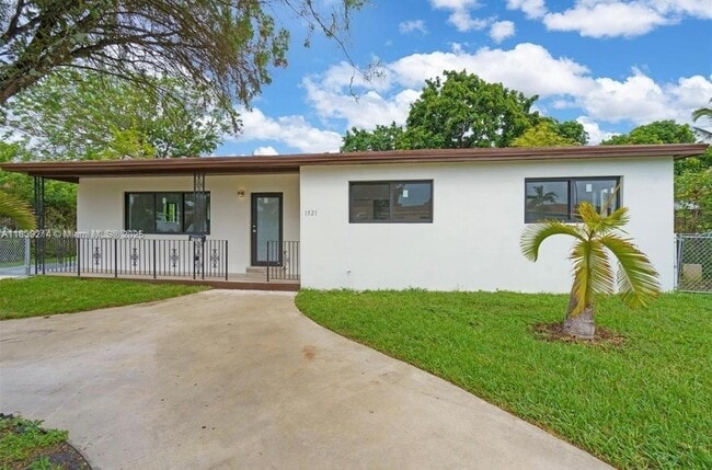 Building Photo - 1521 NW 134th St