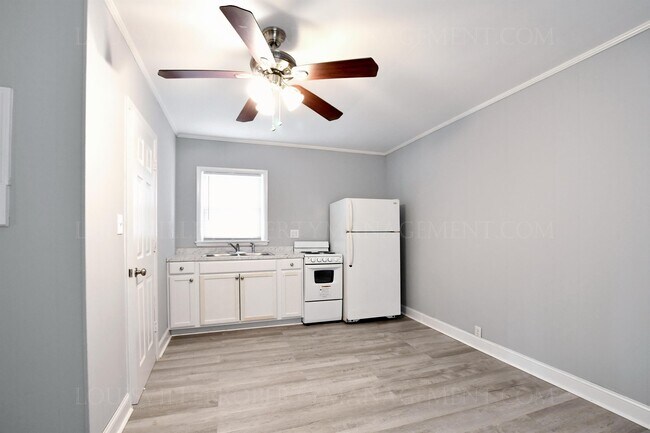 Foto del edificio - 1747 E Oak St