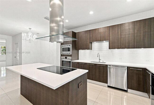 Foto del edificio - 3237 NE 5th St