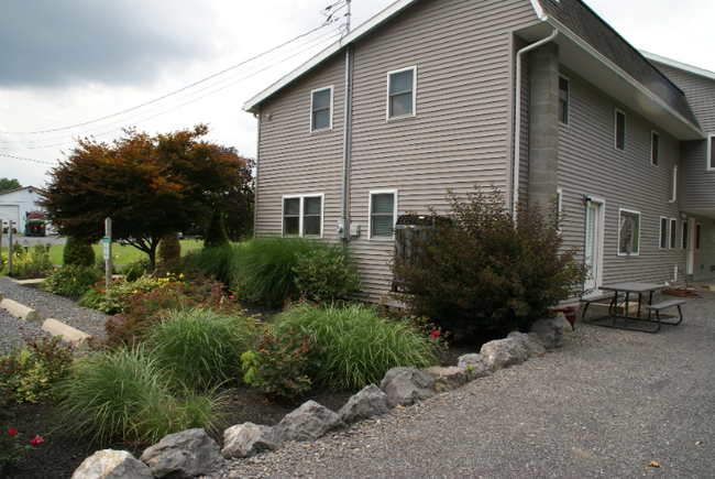 Building Photo - 72 Campbell Mill Rd