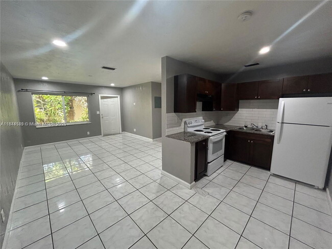 Photo - 5321 NW 21st Ct Apartment