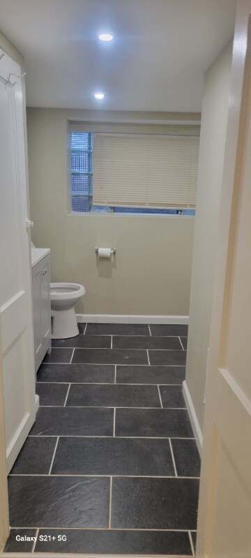 Building Photo - 207 W Laveer St