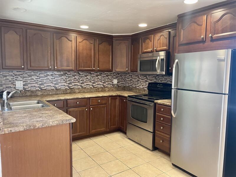 Foto principal - 8703 Lake Murray Blvd