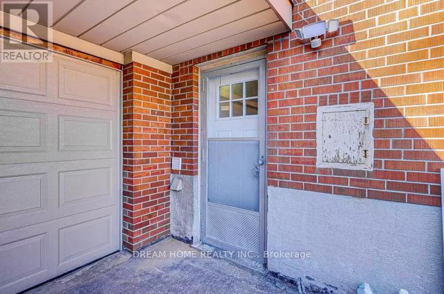 Building Photo - 28 Earlton Rd