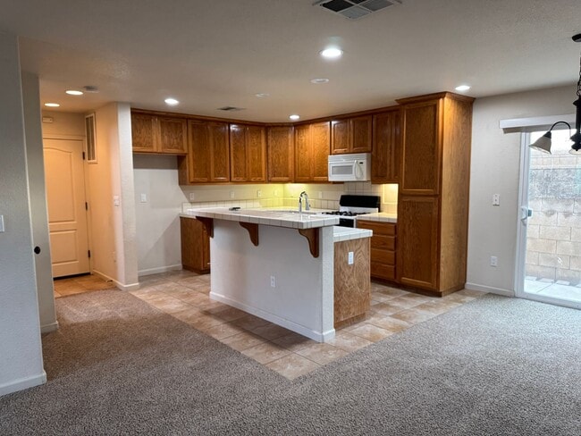 Building Photo - NOW AVAILABLE!! BEAUTIFUL GUSTINE HOME LOCATED IN GATED COMMUNITY