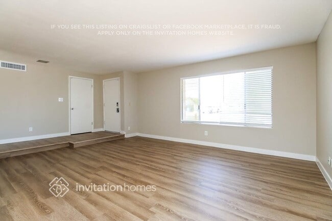 Building Photo - 6627 S 44th St