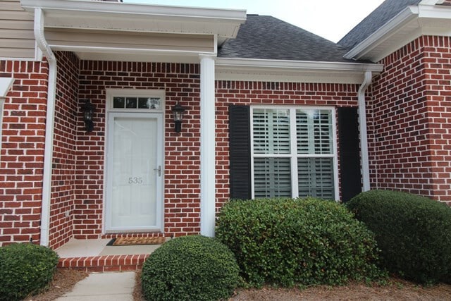 Building Photo - 535 Laniers Way