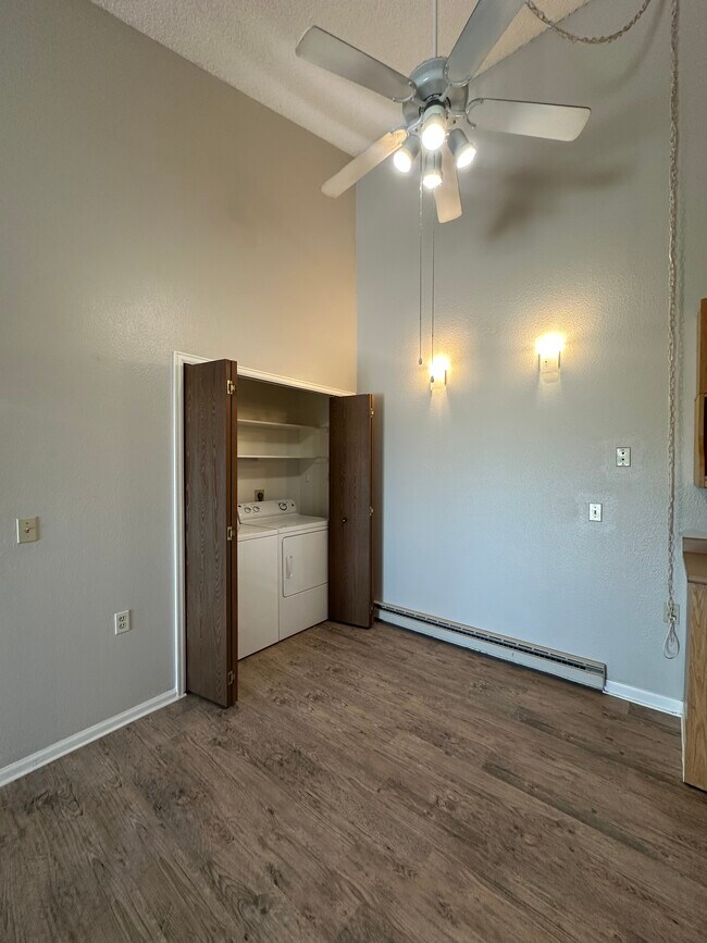 Foto del edificio - Sycamore Gardens Apartments